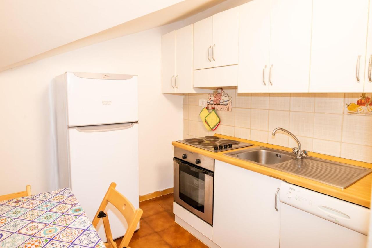 Casa Alejandro Appartement Varazze Buitenkant foto