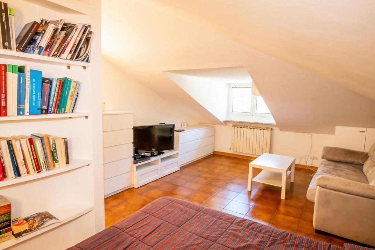Casa Alejandro Appartement Varazze Buitenkant foto