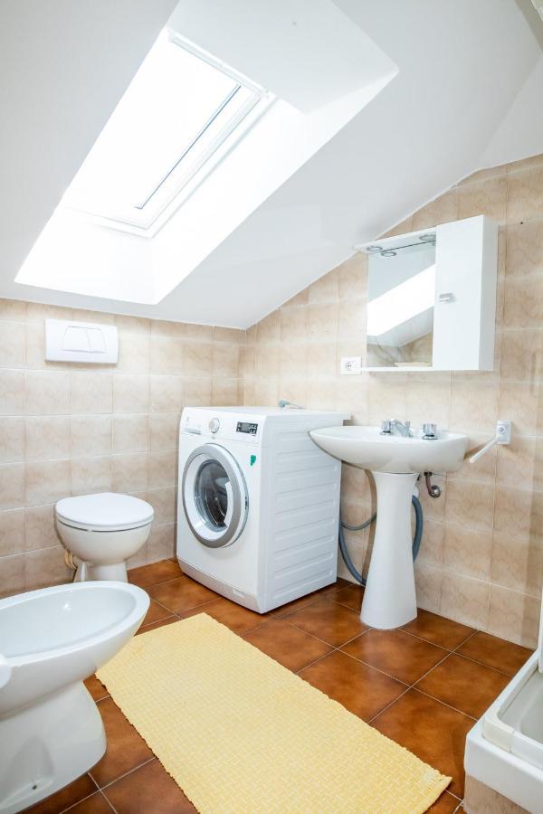 Casa Alejandro Appartement Varazze Buitenkant foto